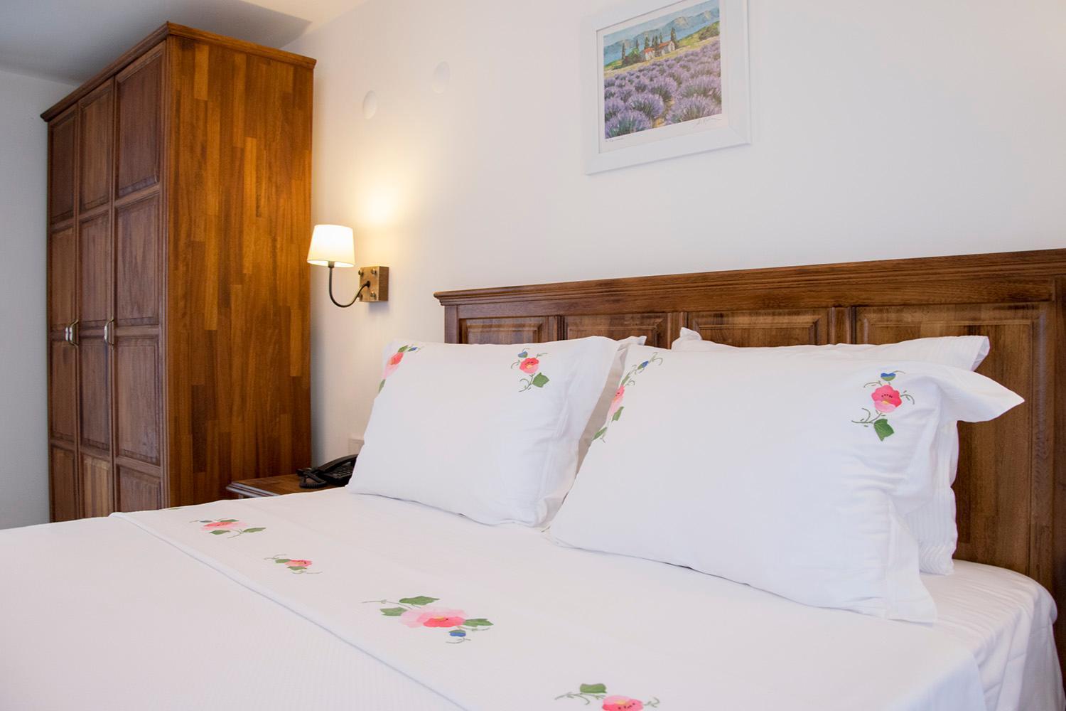 Monza House Otel Siğacık Quarto foto